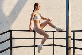 湖人惨败马刺：东契奇独木难支，角色球员该背锅？